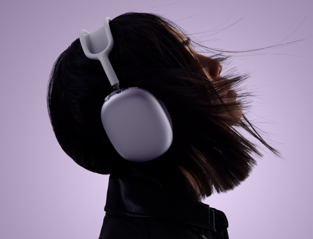 anc_airpod_max_lifestyle__duzobvqwpz42_large_2x.jpg anc_airpod_max_lifestyle__duzobvqwpz42_large_2x.jpg