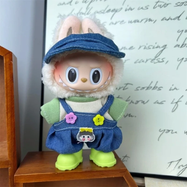 Одежда Labubu штаны и кепка синие с цветочками