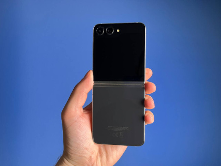 Samsung Galaxy Z Flip 5 8/256Gb Черный (TRD) 350290892932586