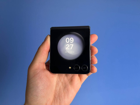 Samsung Galaxy Z Flip 5 8/256Gb Черный (TRD) 350290893555865